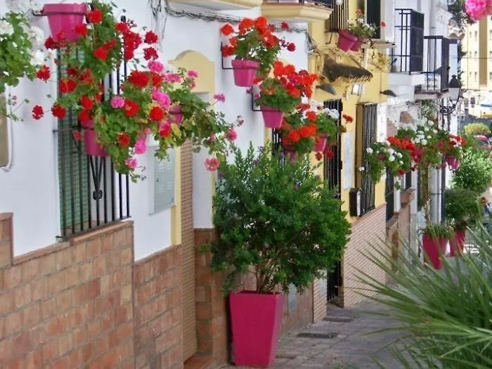 Spacious Apartment With Terrace And Garden Close To The Sea Estepona 0*,  Spain