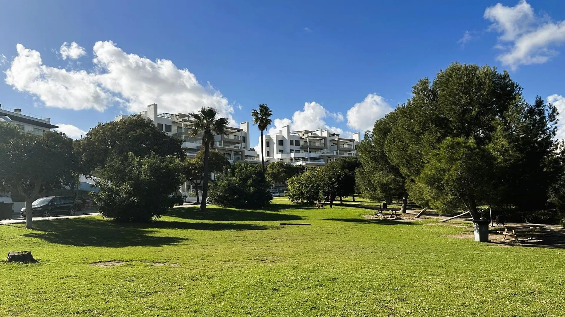 Spacious Apartment With Terrace And Garden Close To The Sea Estepona