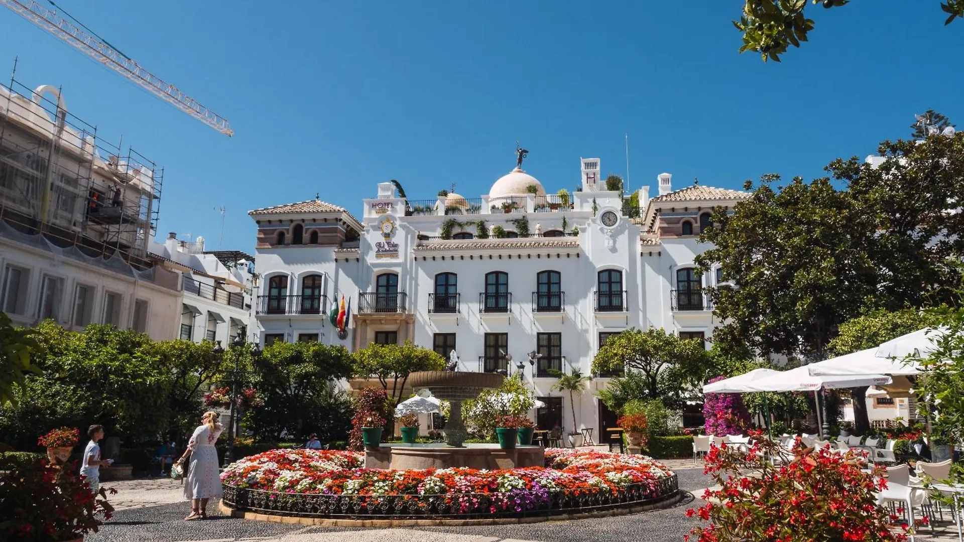 Spacious Apartment With Terrace And Garden Close To The Sea Estepona Spain