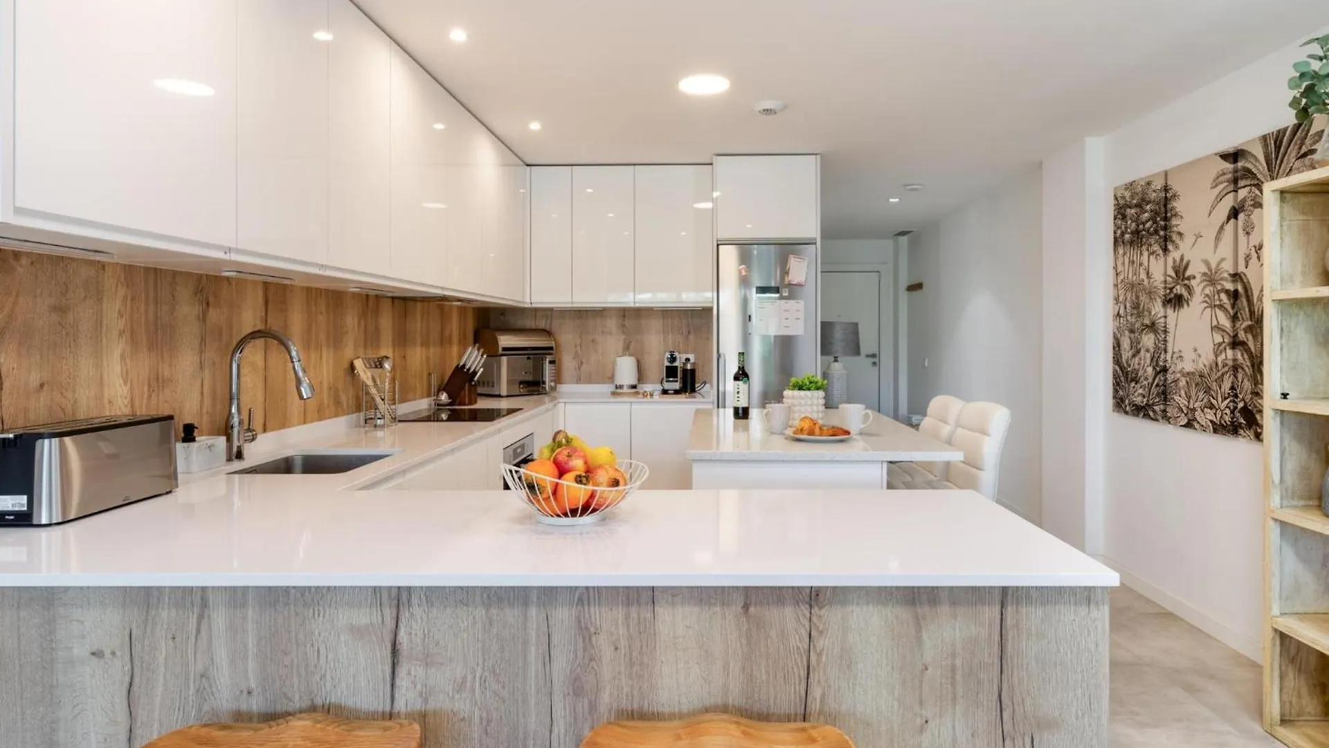 Spacious Apartment With Terrace And Garden Close To The Sea إِستيبونا إسبانيا